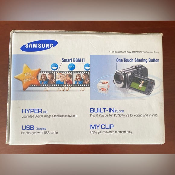 Samsung HMX-F90 HD Camcorder - Picture 2 of 16